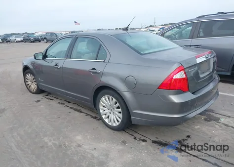 2011 Ford Fusion Hybrid from USA, damaged, VIN 3FADP0L33BR116627